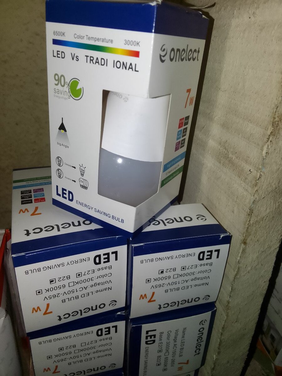 Ampoule LED Éco 7W OnElect