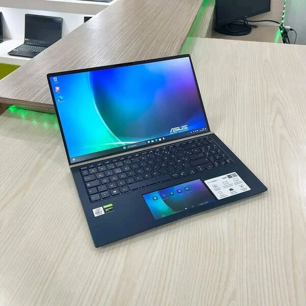 ASUS ZenBook 15 pouces