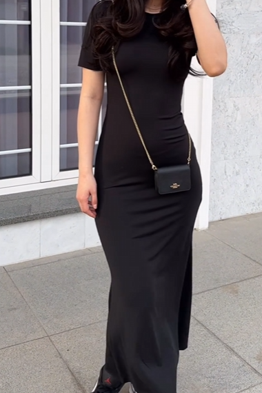 Платье черное