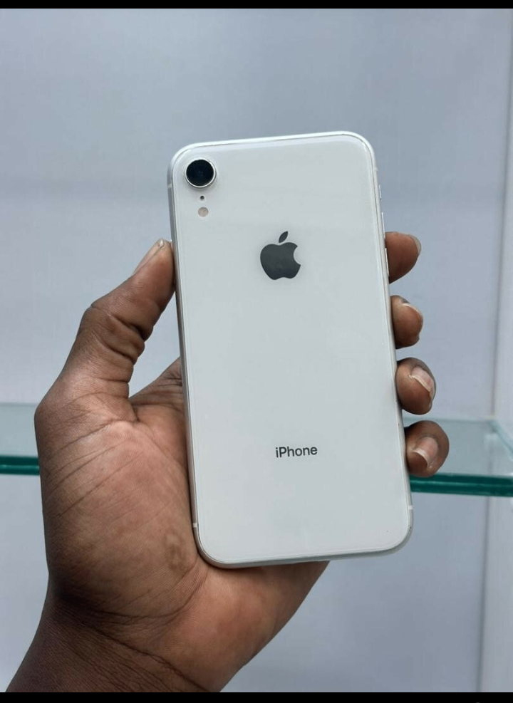 Apple iPhone XR Blanc