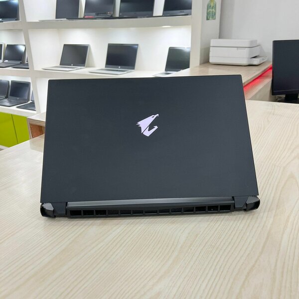 Laptop Gamer Aorus 17G i7-RTX 3070