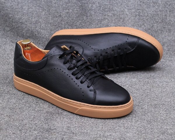 Sneakers en cuir pour hommes