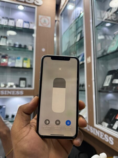 iPhone 11 Pro Max 64 Go