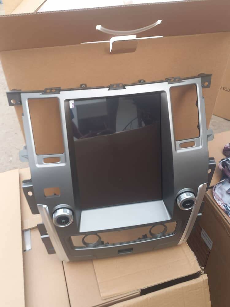 Nissan Patrol Tesla-Style