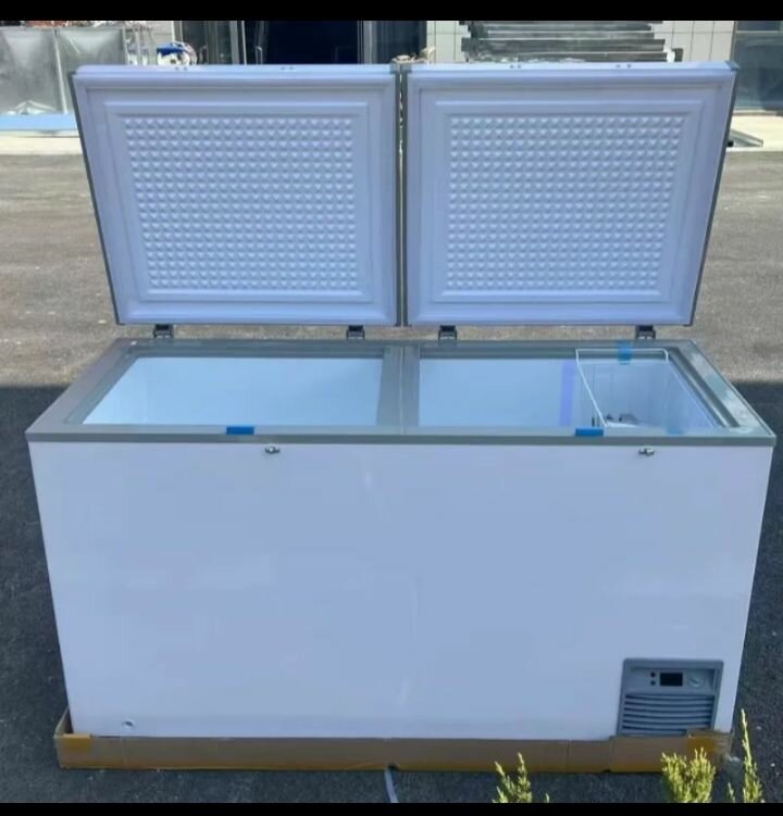 Chest freezer double door