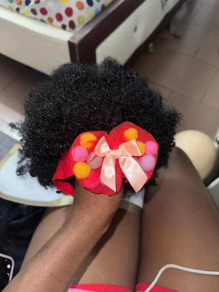 Bandeau bébé avec nœud décoratif