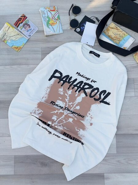 T-shirts
