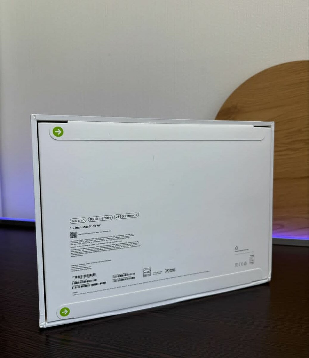 APPLE MACBOOK AIR 2025