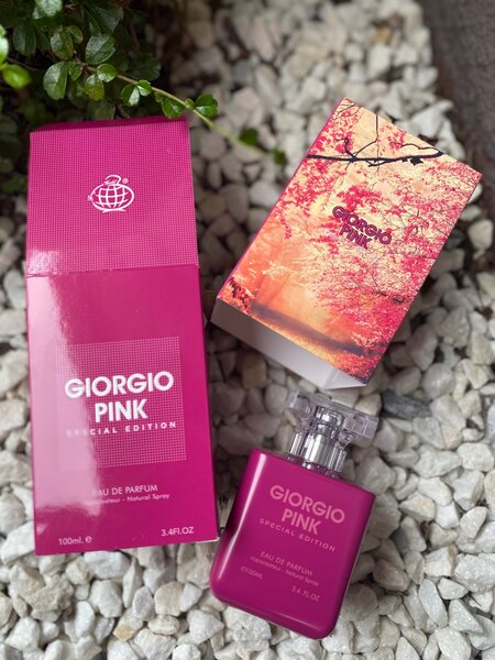 Parfum giorgio pink