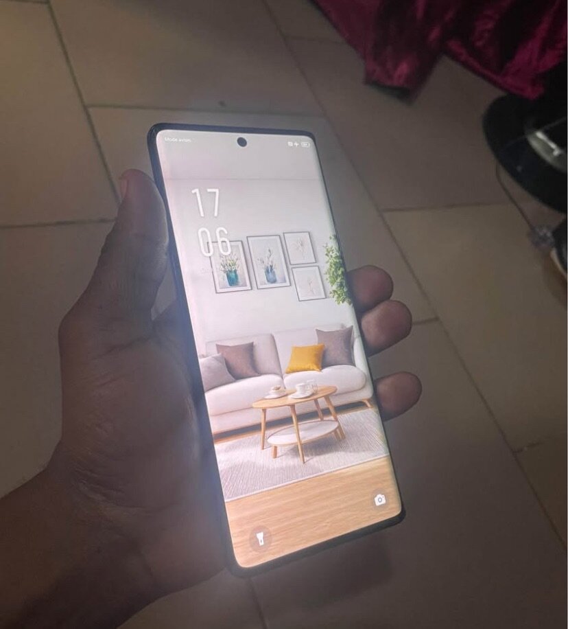 Infinix Smartphone 5G Écran