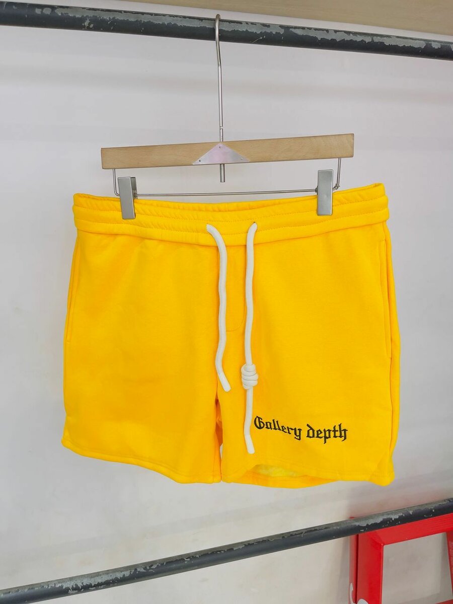 Men's quality Essential shorts