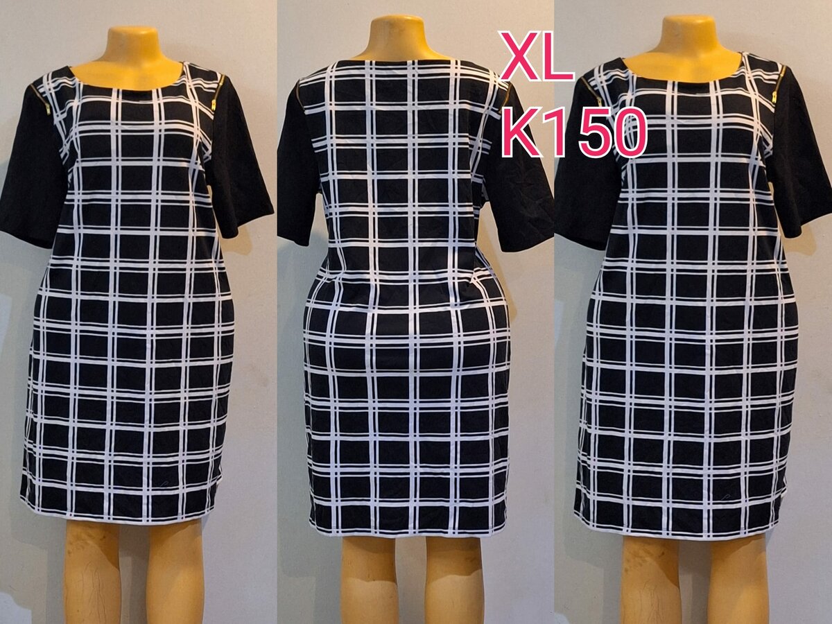 0Beautiful and high-quality women's dress made of salaula silk