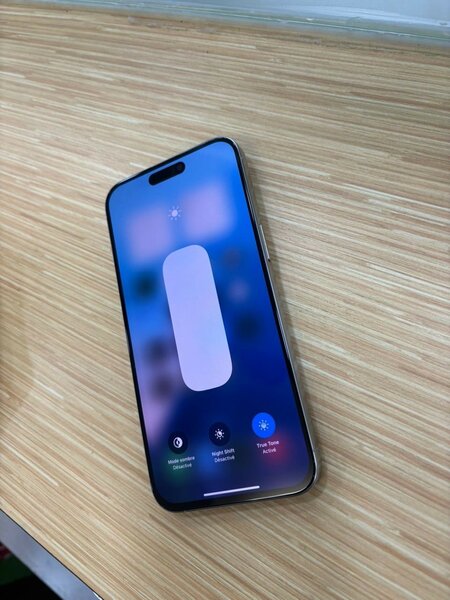 iPhone 15 Pro Max 256G Quasi