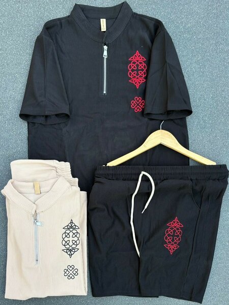 Ensemble décontracté avec broderie