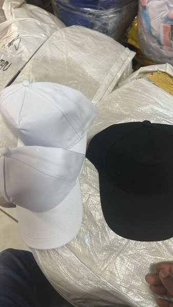 Ensemble Polo et Casquettes