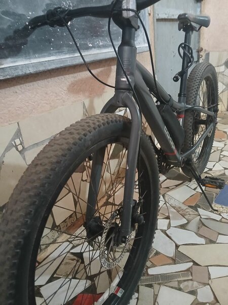 VTT robuste pour aventure