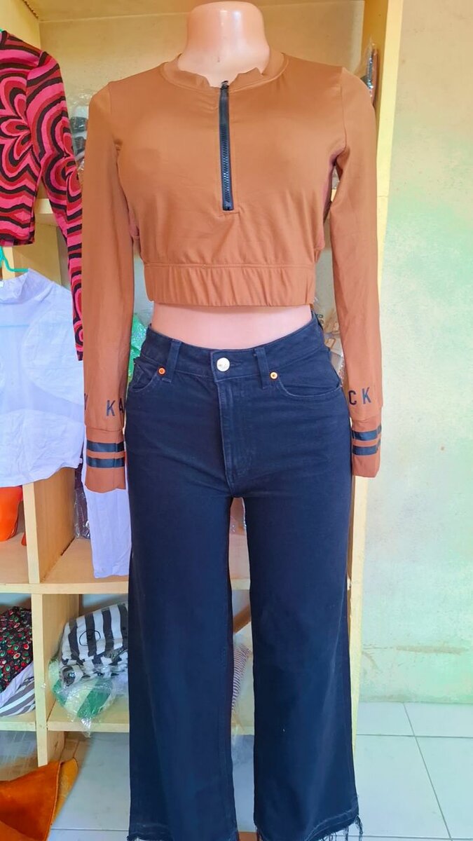 Crop tops tendance pour femmes