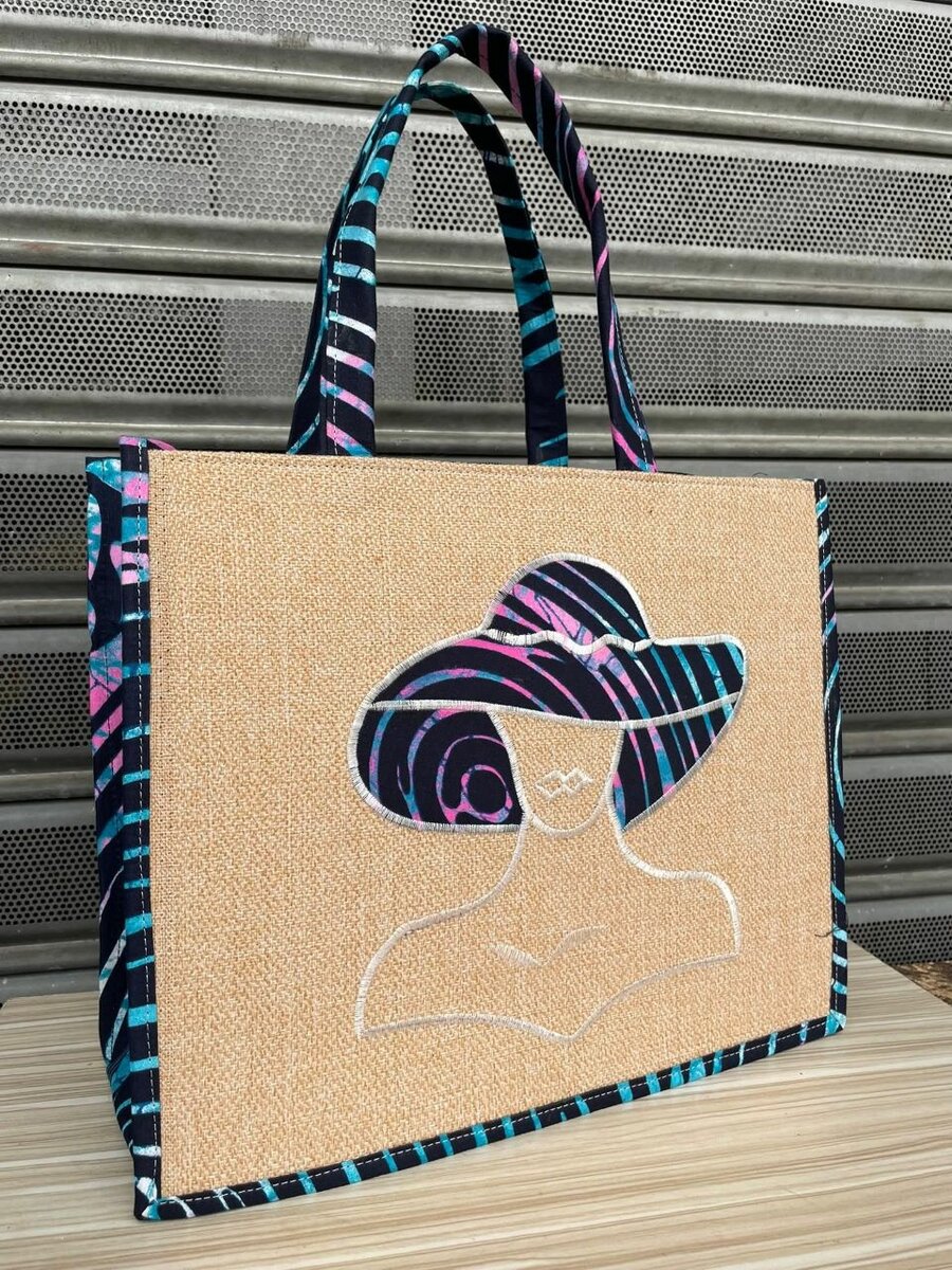 Sac cabas en toile de jute chic