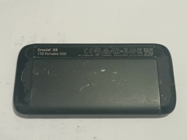 Crucial X8 1TB SSD Portable