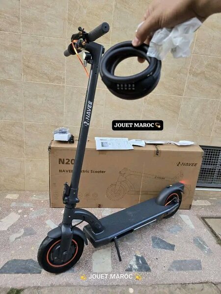 Trottinette électrique moderne