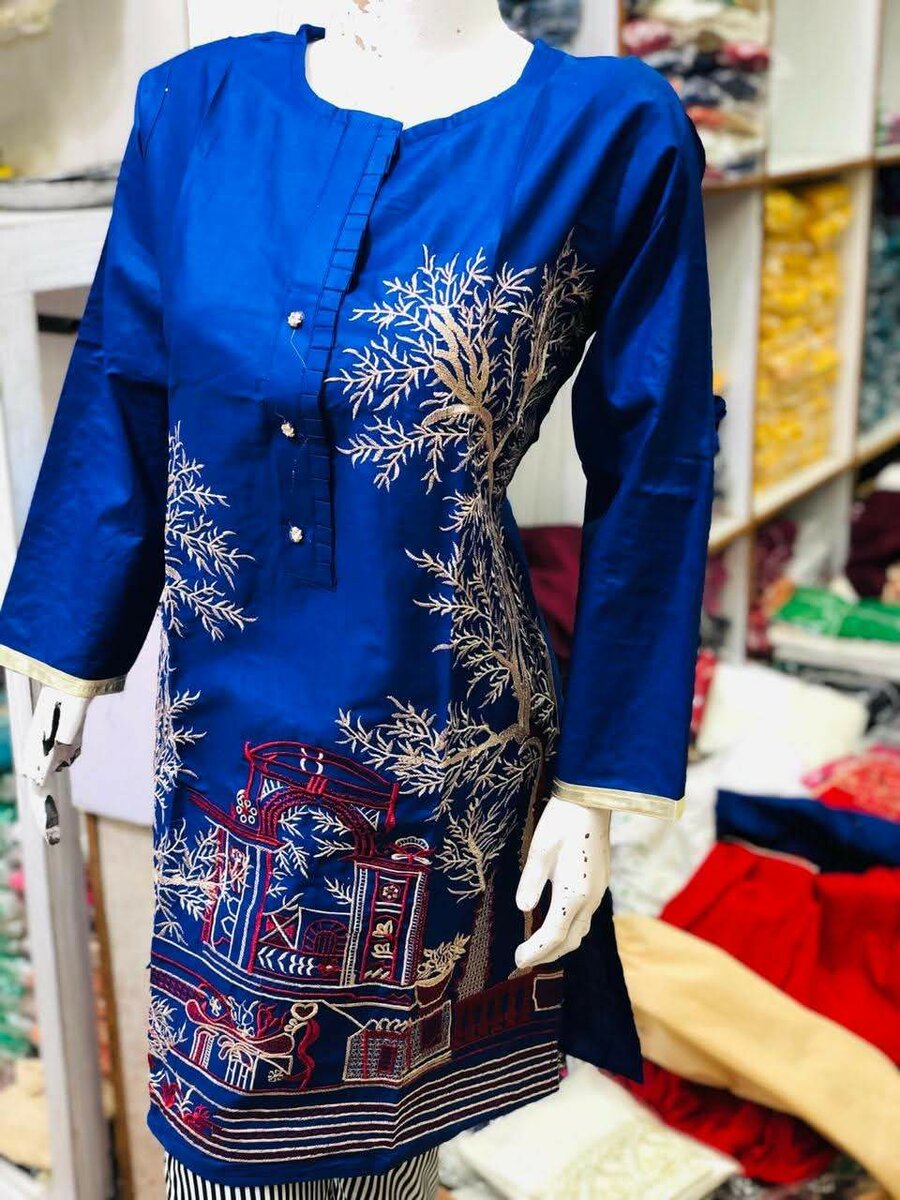 Ladies dress