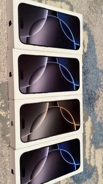 Айфон 16про мах 256