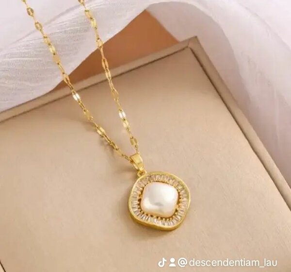 Collier en acier inoxydable