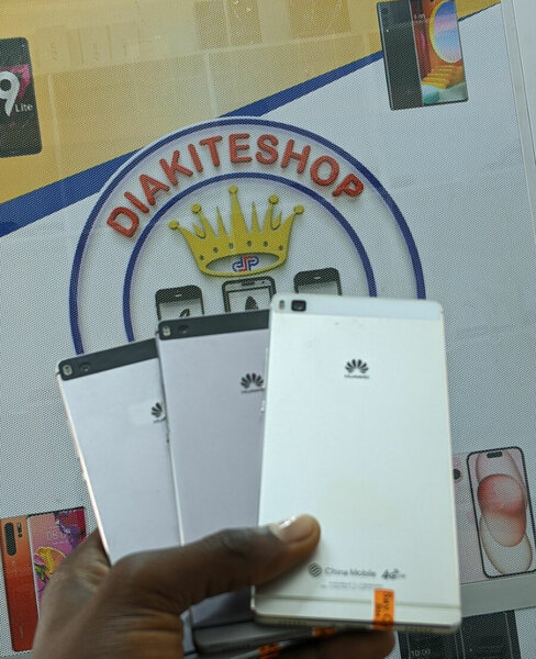 Smartphones Huawei P8 4G