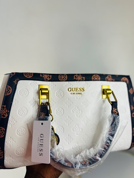 Sac Guess