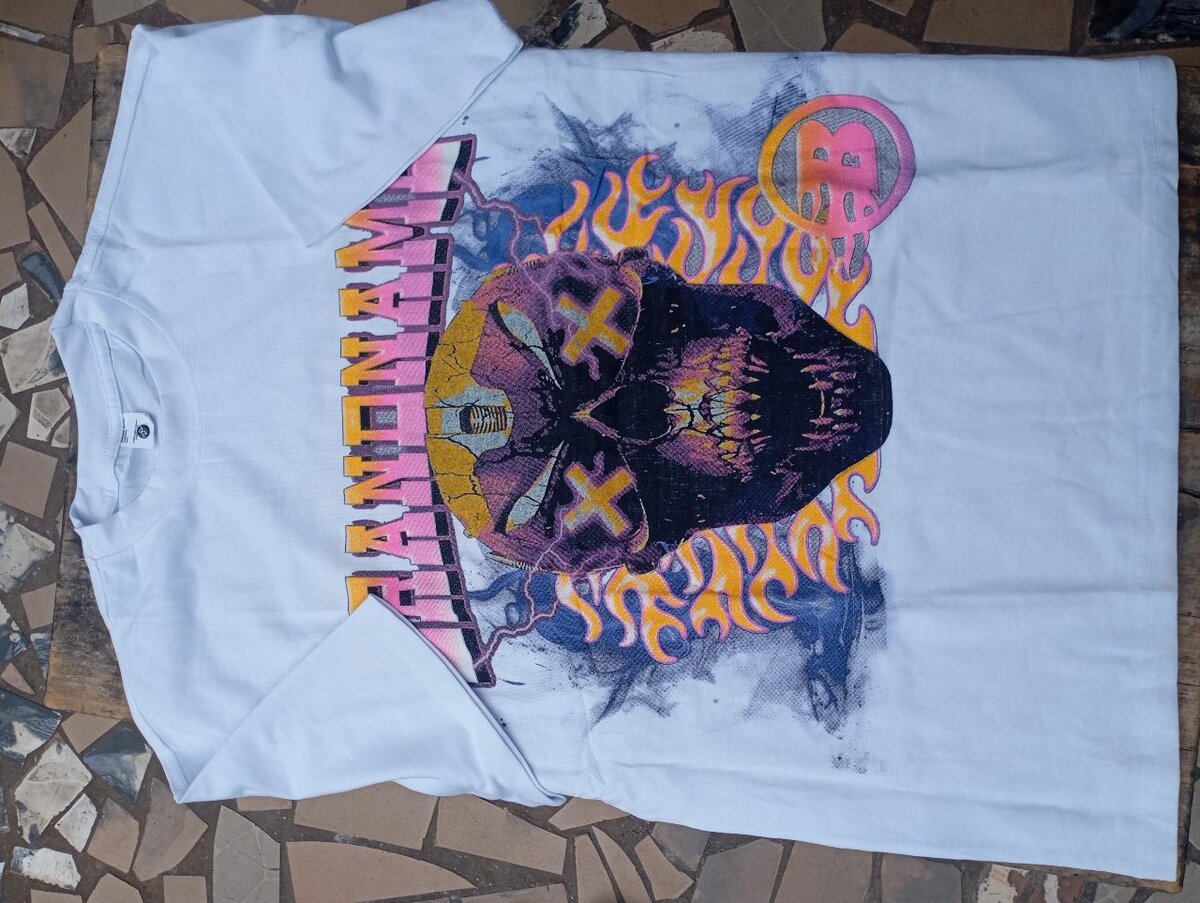 T-shirt unisexe crâne graphique