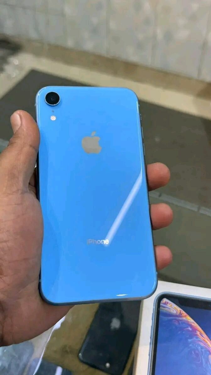 iPhone XR Bleu Débloqué