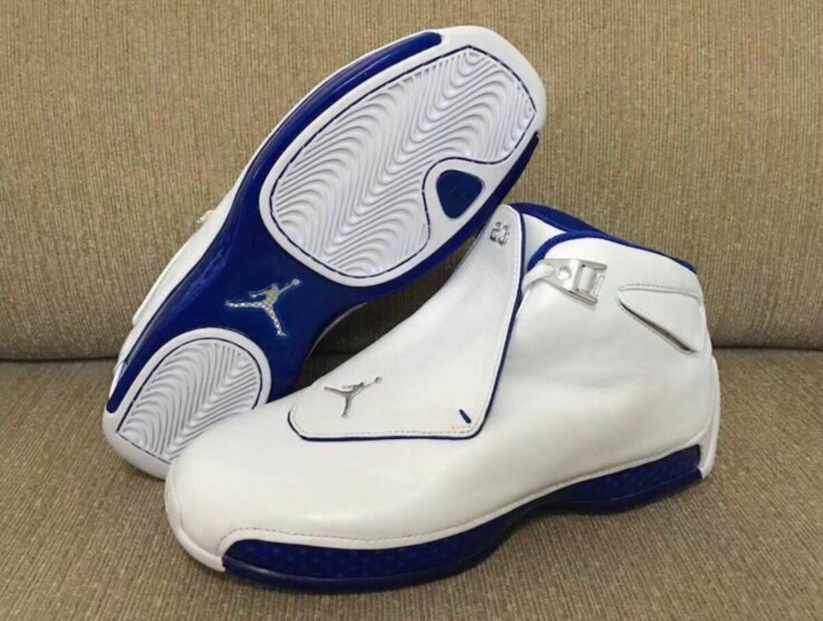 AIR JORDAN 18