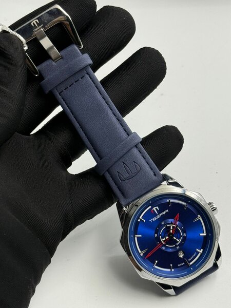 Élégante montre bracelet luxe