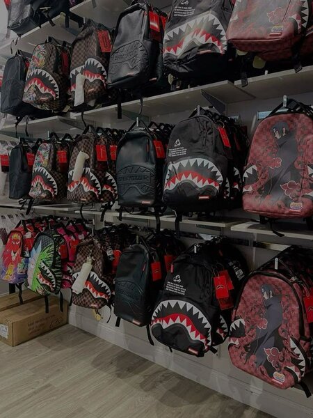 Sac à dos motif requin tendance