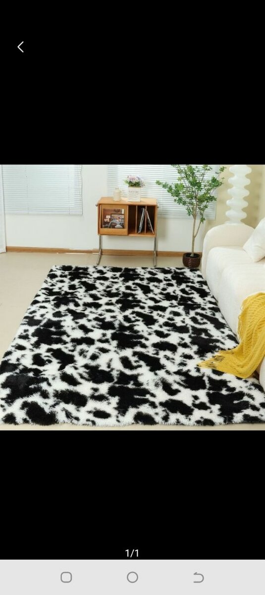 Fluffy rug