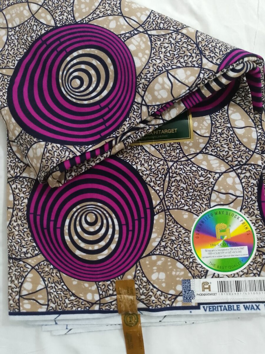 Pagne prints by Phoenix hitarguet