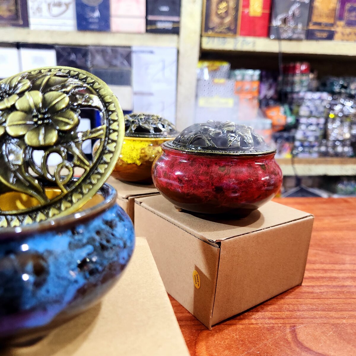 Encensoir en porcelaine - Très Élégant !