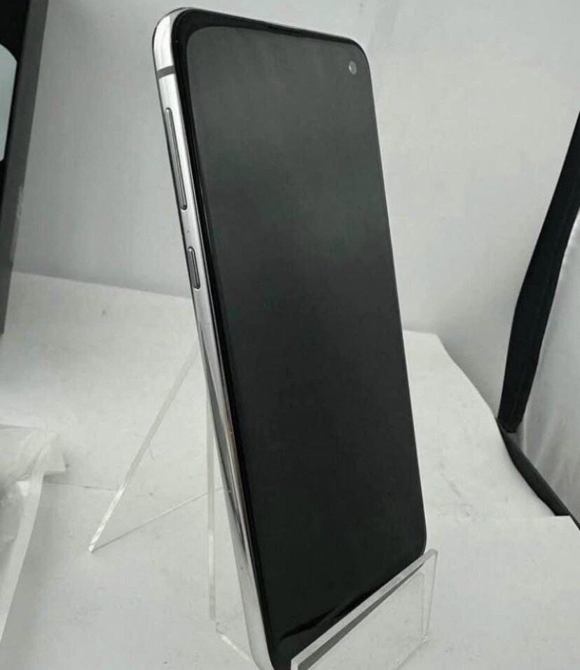 SAMSUNG GALAXY S10e