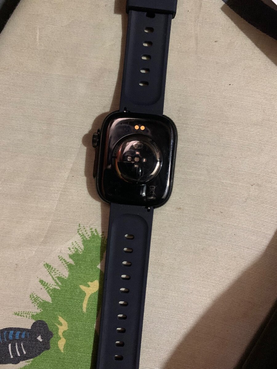 Montre connectée élégante