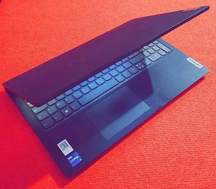 Ordinateur portable Lenovo