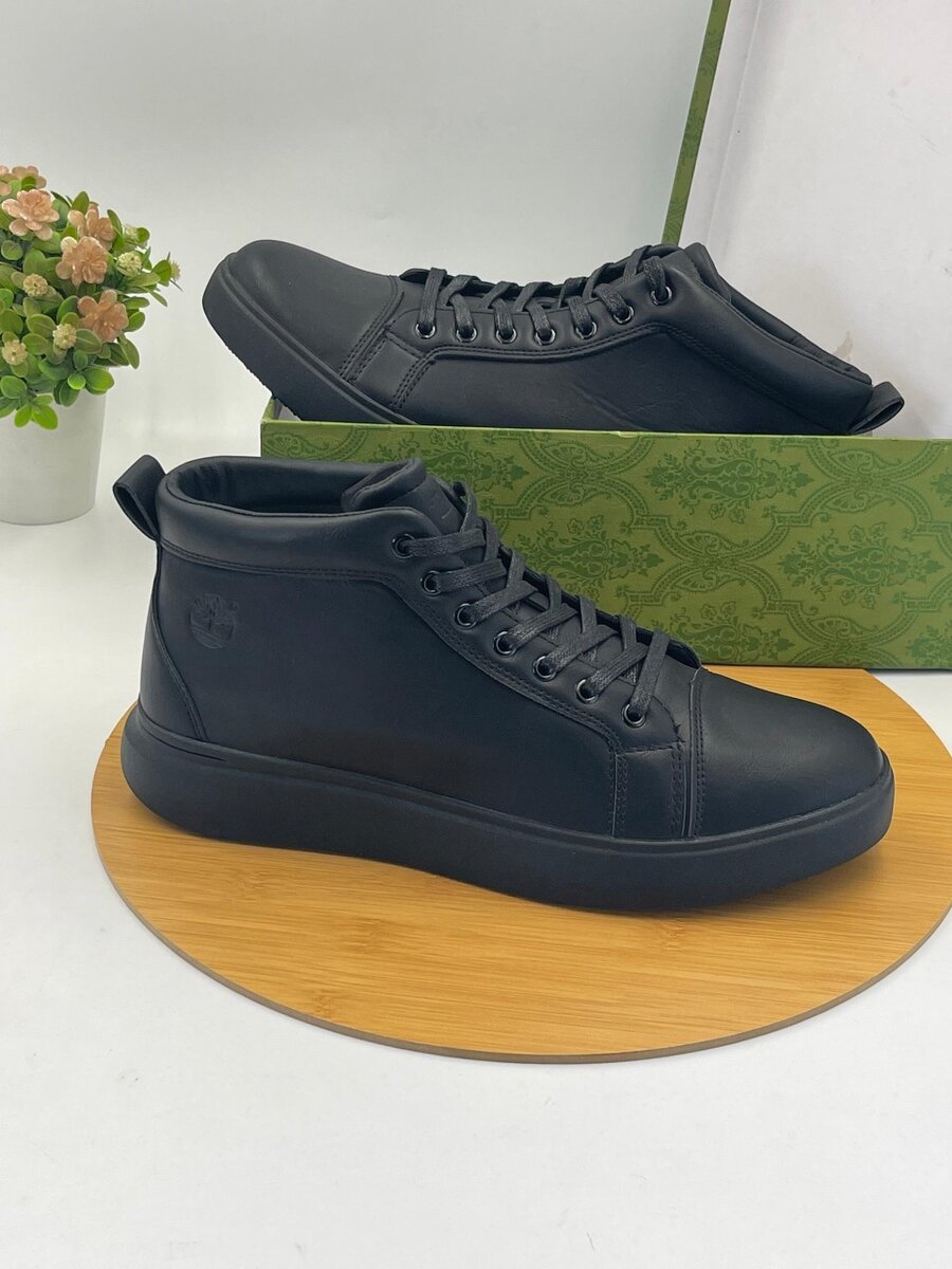TIMBERLAND BLACK