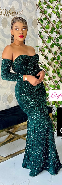 Green Long Fitted Off-the-Shoulder Evening Dress