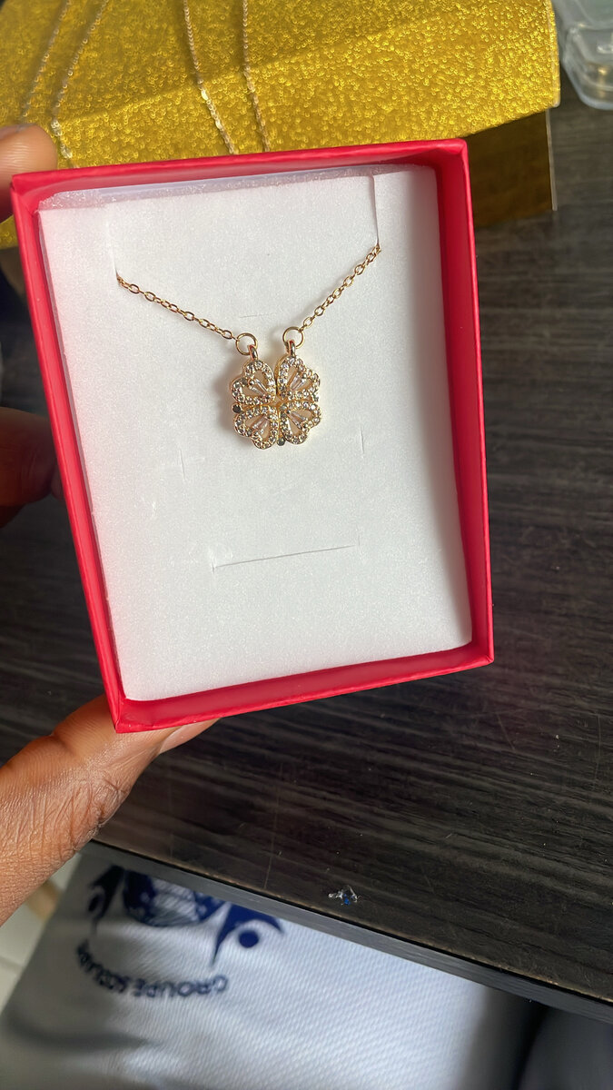 Collier Papillon Doré