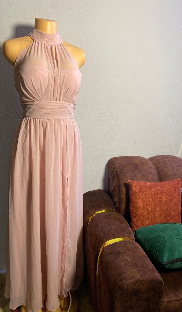 Robe de soirée rose élégante