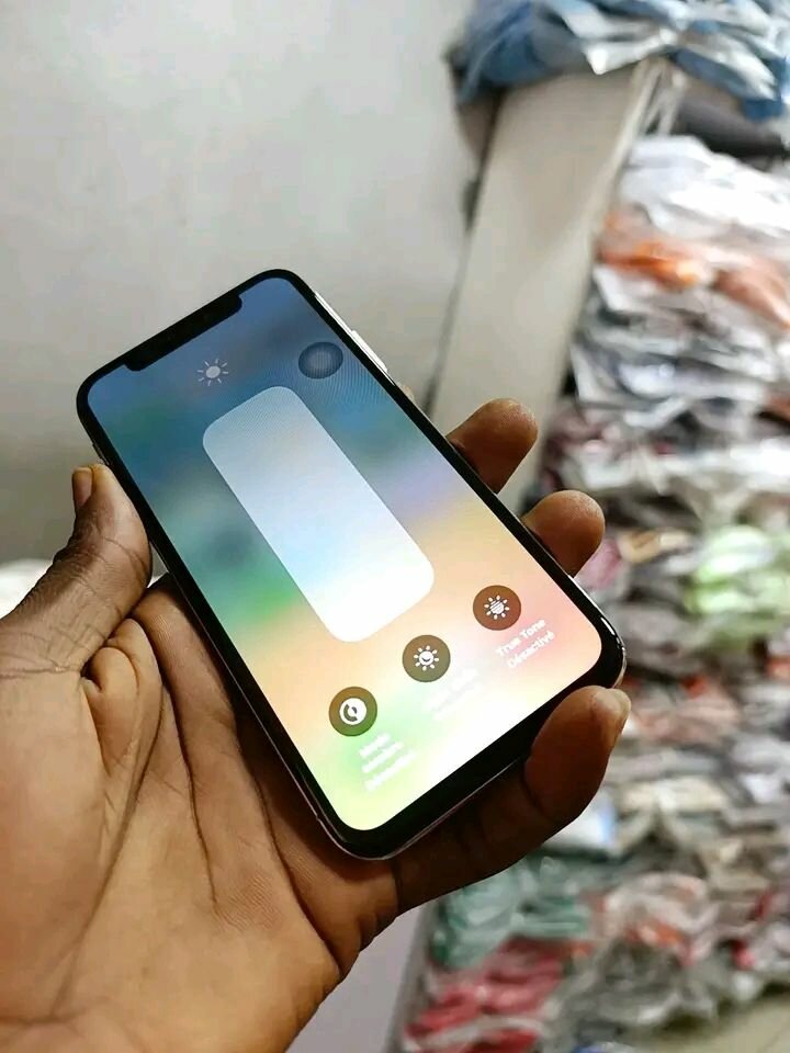 iPhone X Blanc Débloqué