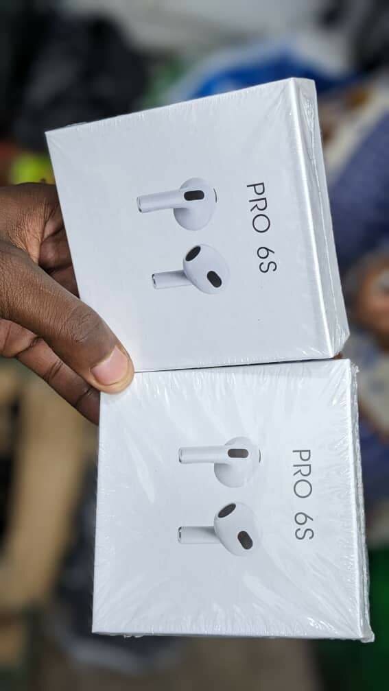 Pro 6s earpods