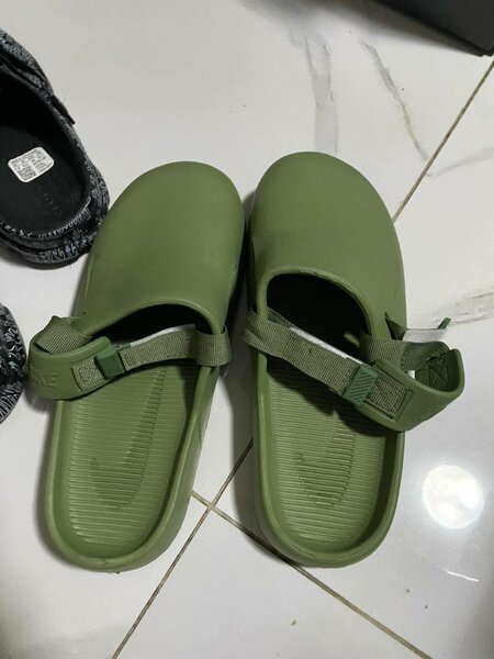 Sabots verts confortables