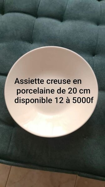 Assiette creuse en porcelaine 20cm