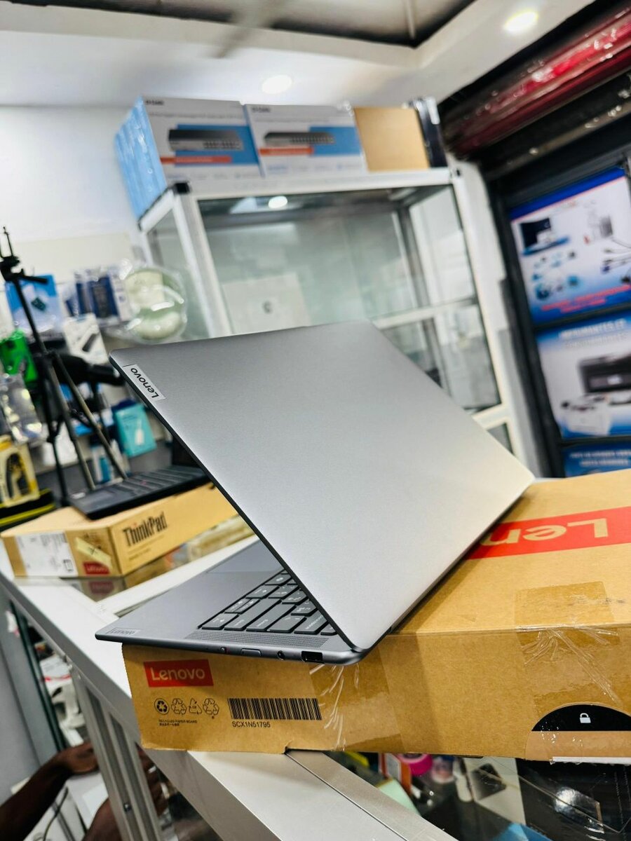 Ordinateur Portable Lenovo