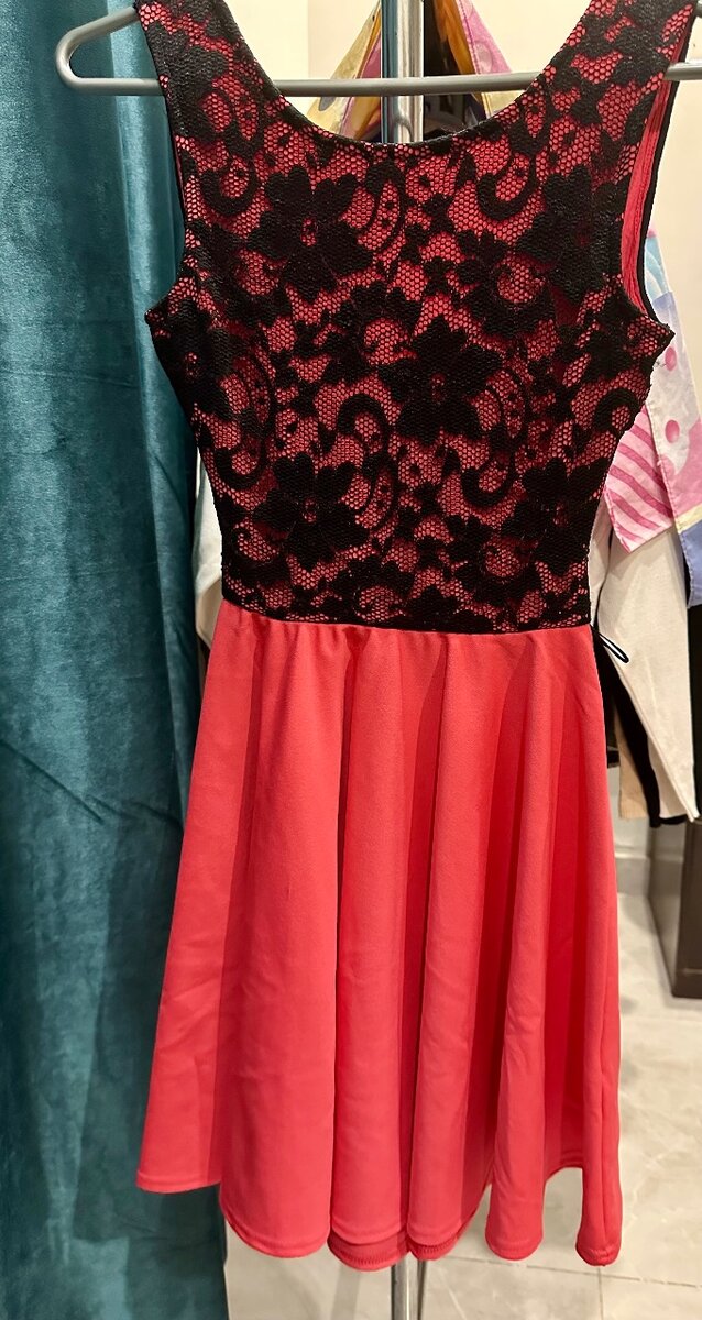 Sleeveless women preloved frock